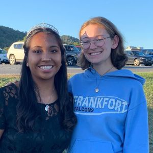 Meet your Posher, Lori